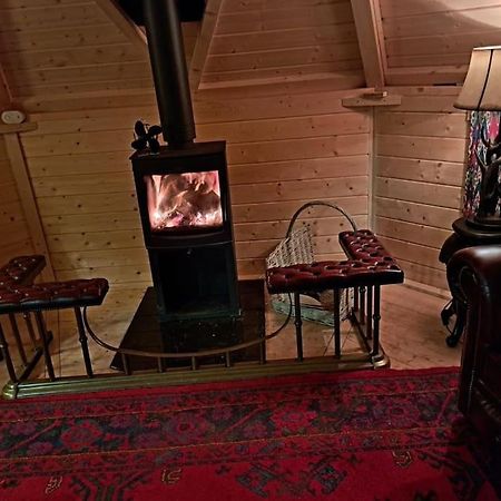 Antler Lodge Rushton Spencer Exteriör bild